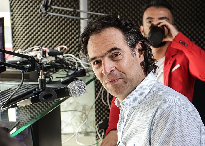 Empresarios paisas ordenan motilarse a Federico Gutierrez