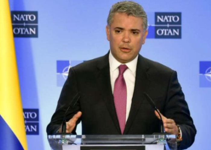 Duque: porrista de la OTAN