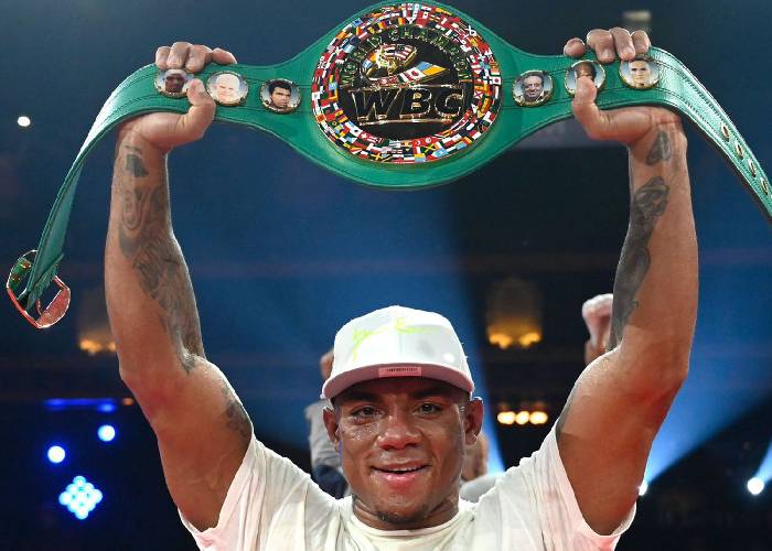 ¿Por qué Oscar Rivas es campeón mundial?