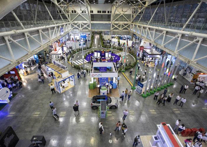 Gran cierre de la 9ª edición de la Feria del sector eléctrico (FISE)