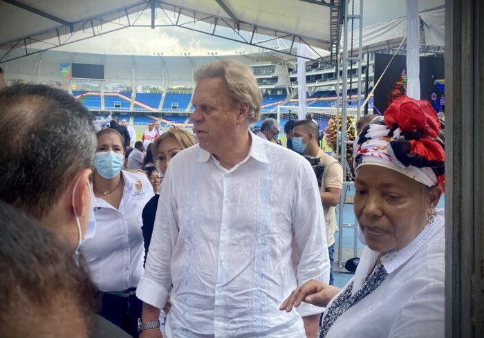  - El adiós a Freddy Rincón reunió a la pesada del fútbol colombiano