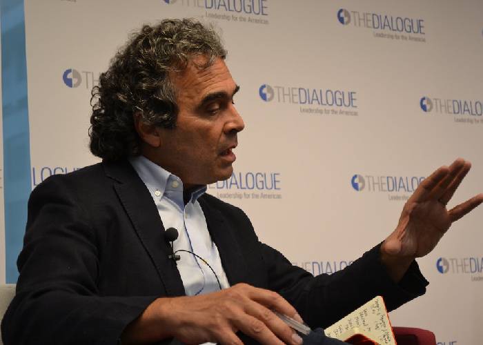 Lo que tiene Fajardo que les falta a Petro y a Fico