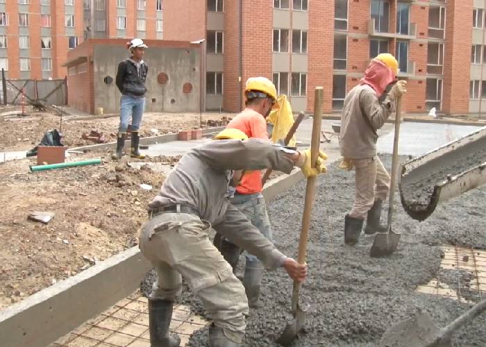 Contraloría pidió aumentar la cobertura de los seguros en la contratación pública