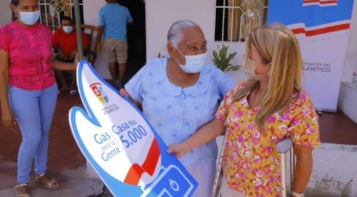  - "5 mil familias del Atlántico dejaron de cocinar con leña, porque ya tienen gas natural": Elsa Noguera