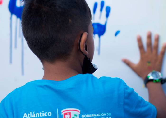 Firman pacto por la 'Crianza Amorosa de la Niñez' en el Atlántico