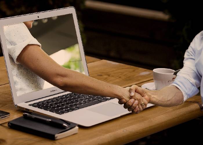 En política nada más peligroso que las 