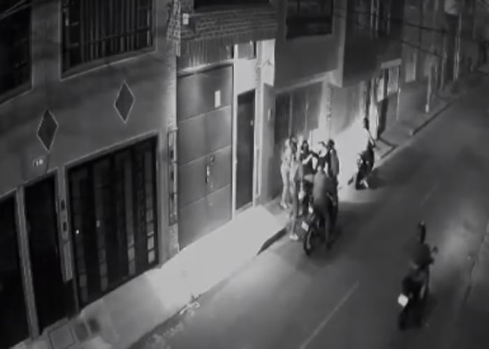 Video | Mientras hablaban con la alcaldesa, motociclistas hacían de la suyas en el sur de Bogotá