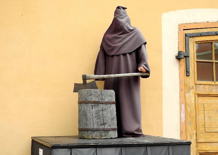 ¡El pueblo no puede olvidar quiénes han sido sus verdugos!