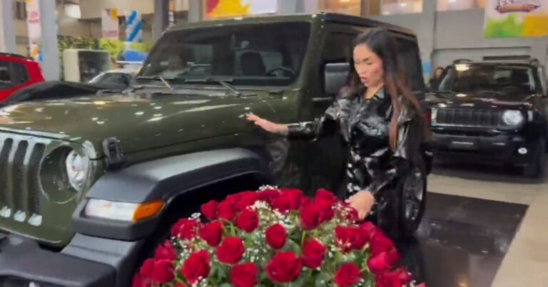  - Como la propia traqueta, el regalo que le dio Epa Colombia a su mamá