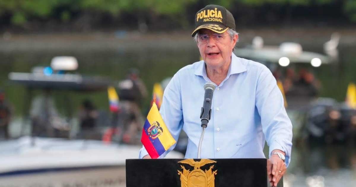 Presidente de Ecuador se salva de ser destituido, pero continúan las protestas