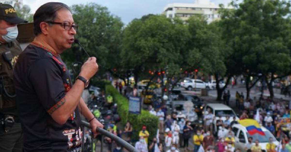 Análisis de Control Risks sobre el efecto Petro en el mundo empresarial 