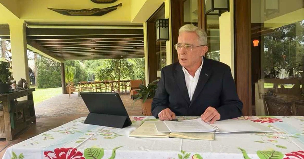 La vida de Alvaro Uribe en su casa-finca de Rionegro
