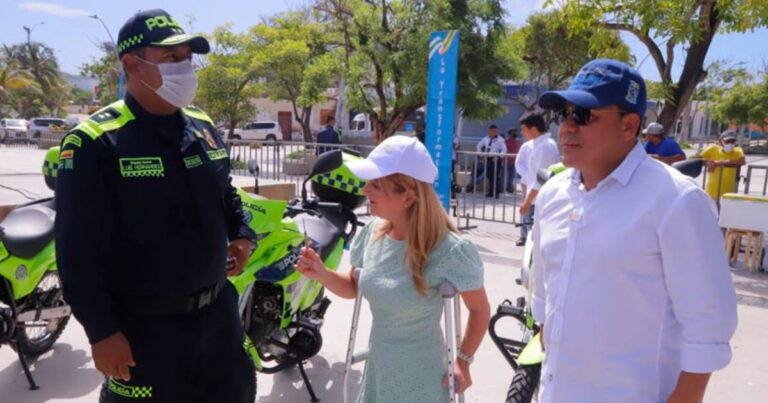  - 1.500 millones en equipos fueron entregados a la Policía en Puerto Colombia