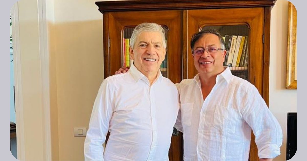 Abrazo italiano de Gustavo Petro y César Gaviria