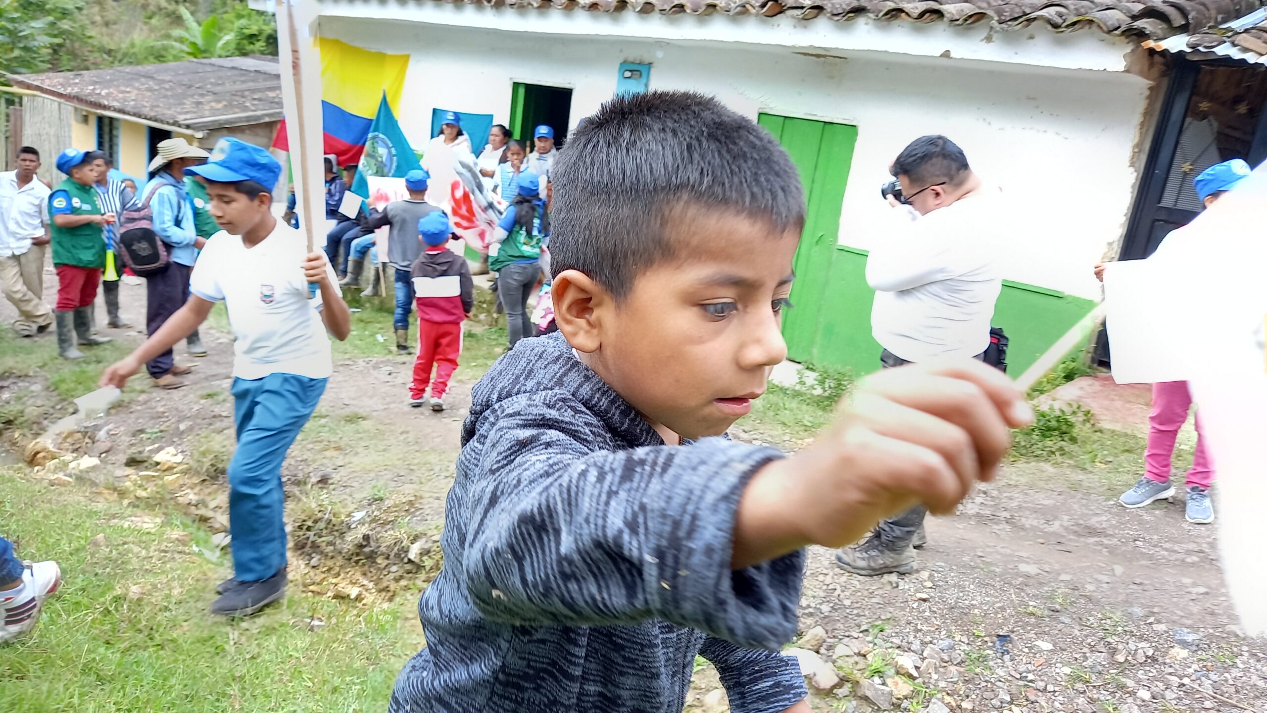  - La pelea entre campesinos e indígenas en Páez, Cauca, por la educación