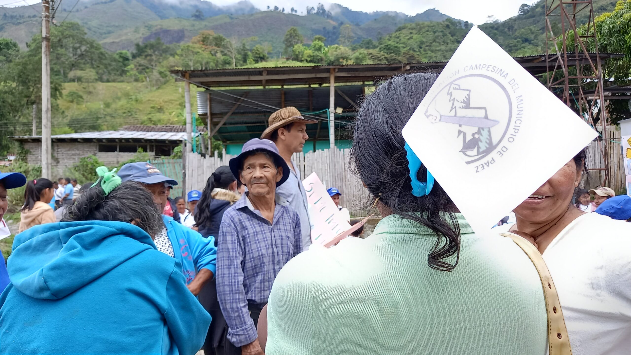  - La pelea entre campesinos e indígenas en Páez, Cauca, por la educación