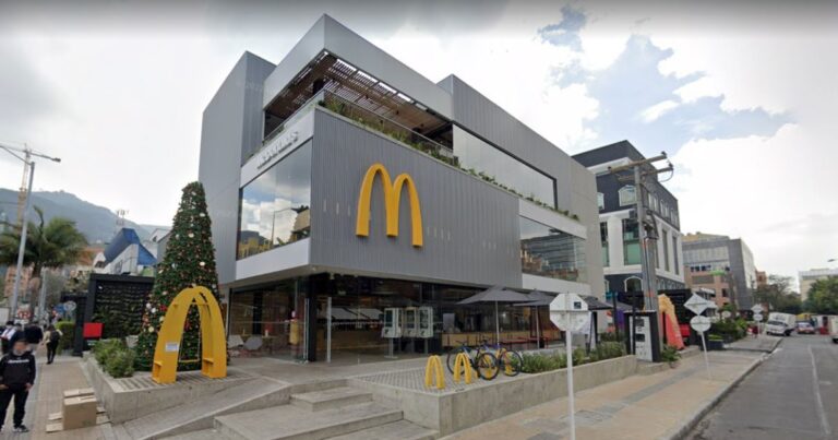  - La decadencia de McDonald's, ahora cobran hasta los sobrecitos de salsa