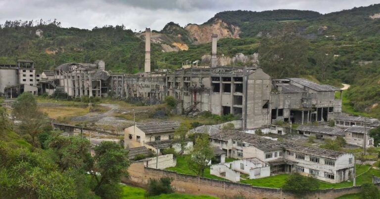 - Guacas, entierros y ritos satánicos: la aterradora historia del pueblo fantasma a las afueras de Bogotá