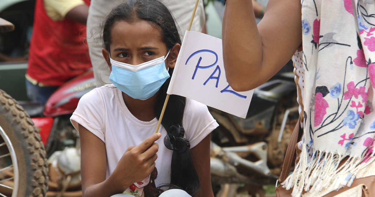 Robarse la plata de la paz