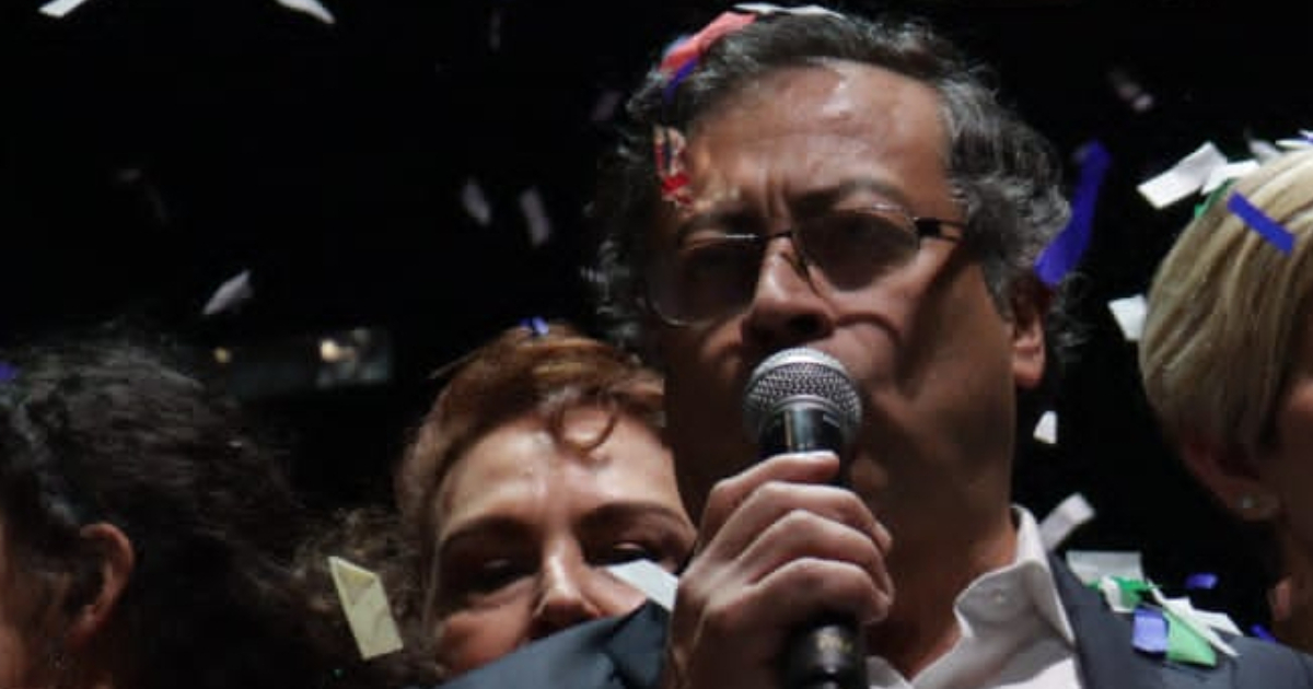 Gritarle al meteorito