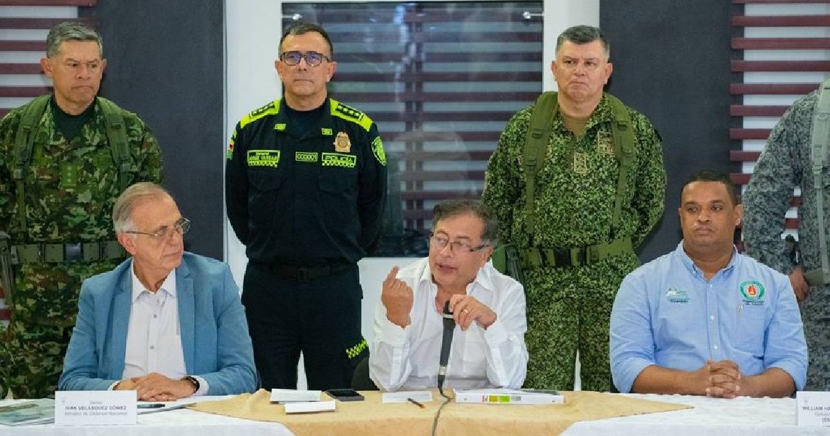 La mala cara de la cúpula militar en el primer consejo de seguridad de Petro
