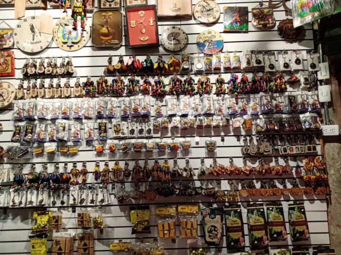  - 40 años de Los Bermúdez, embajadores de típicos y artesanías en el tradicional Pasaje Rivas