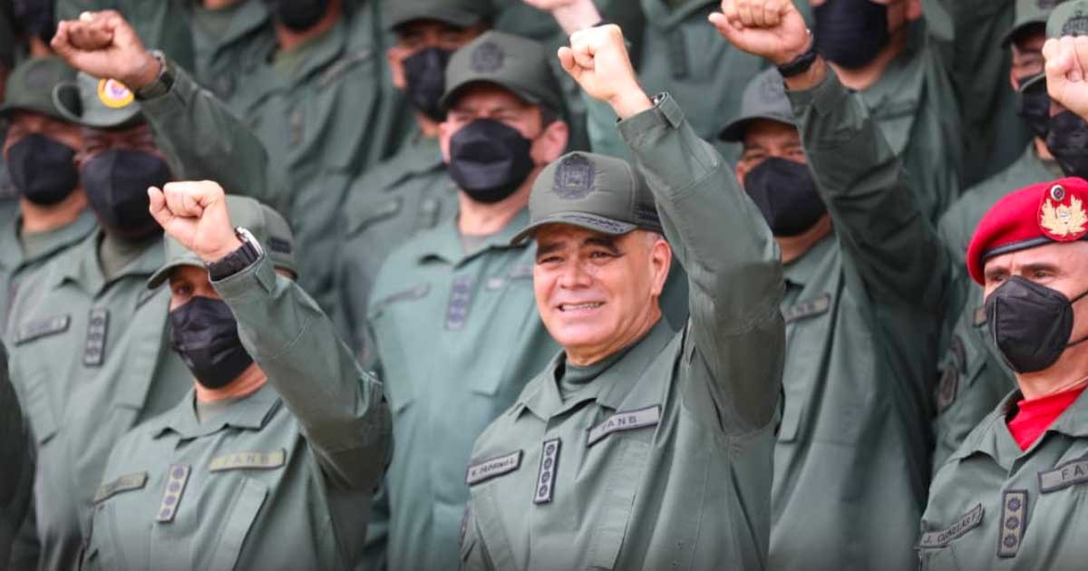 Venezuela anuncia contacto para restablecer relaciones militares con la Colombia de Petro