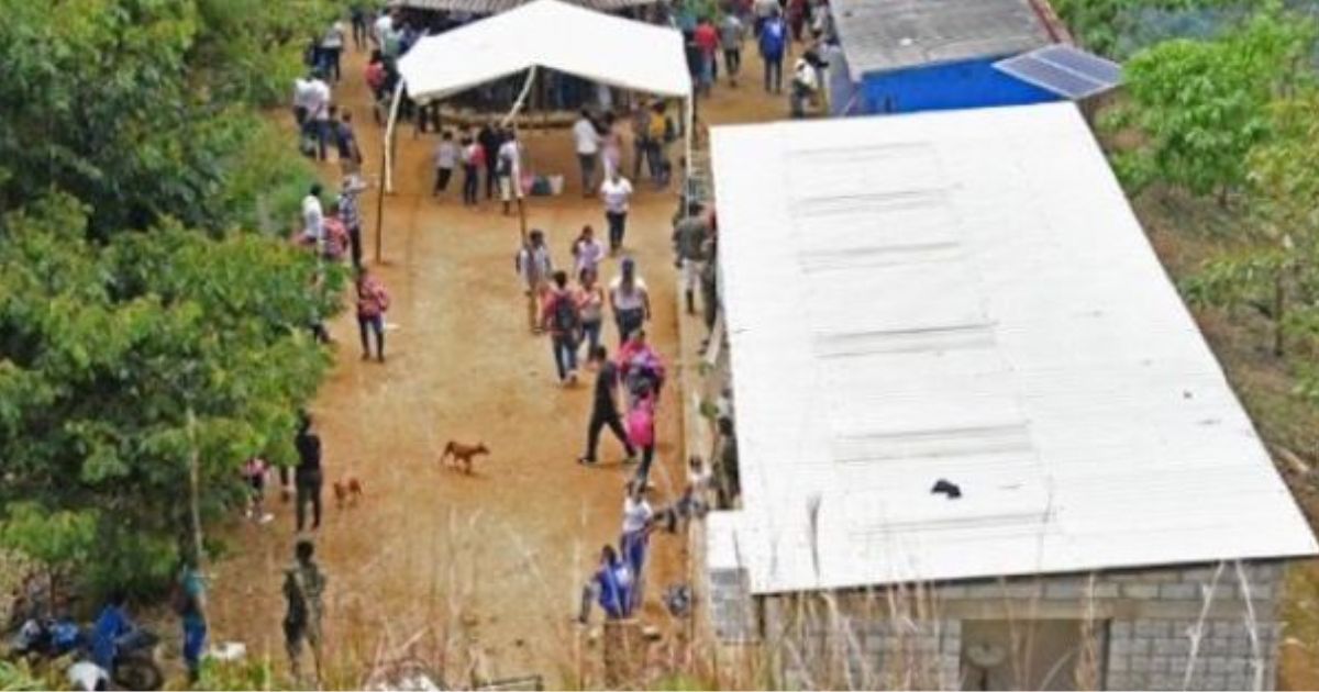 El abandono a Ciénaga hace que grupos paramilitares vuelvan a mortificar a la población