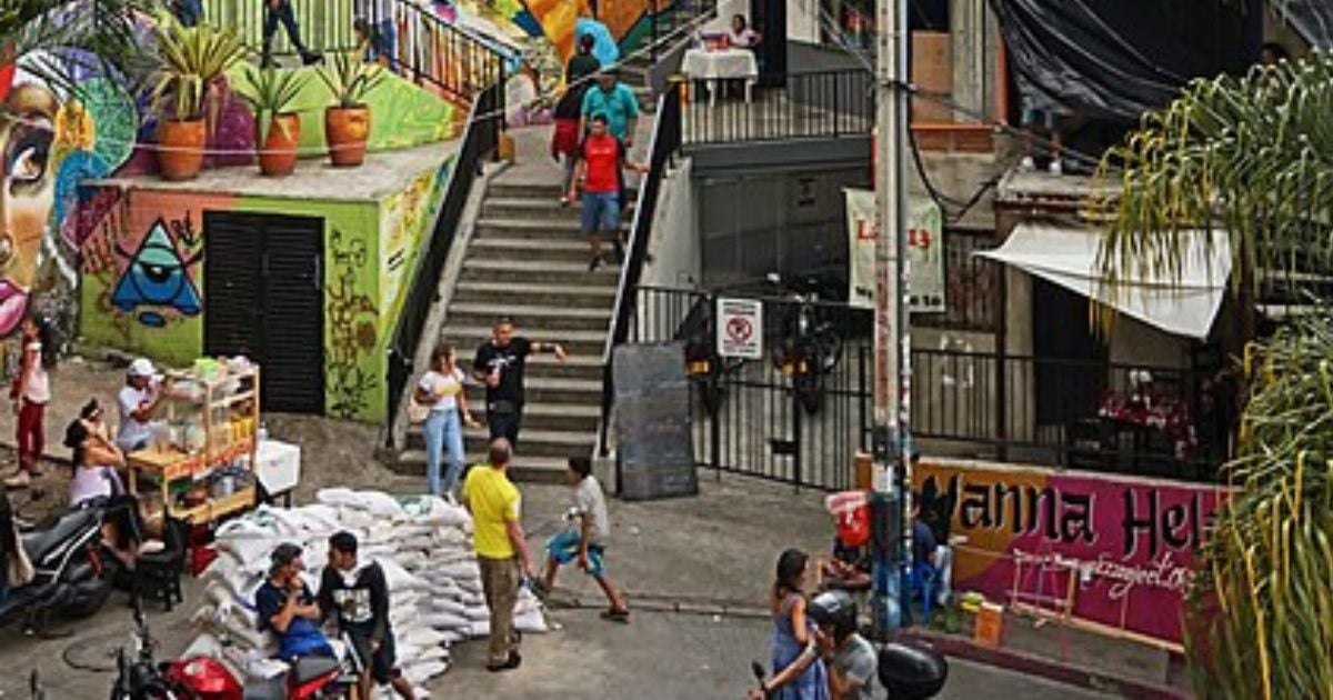 Las atrocidades nunca contadas de la Comuna 13