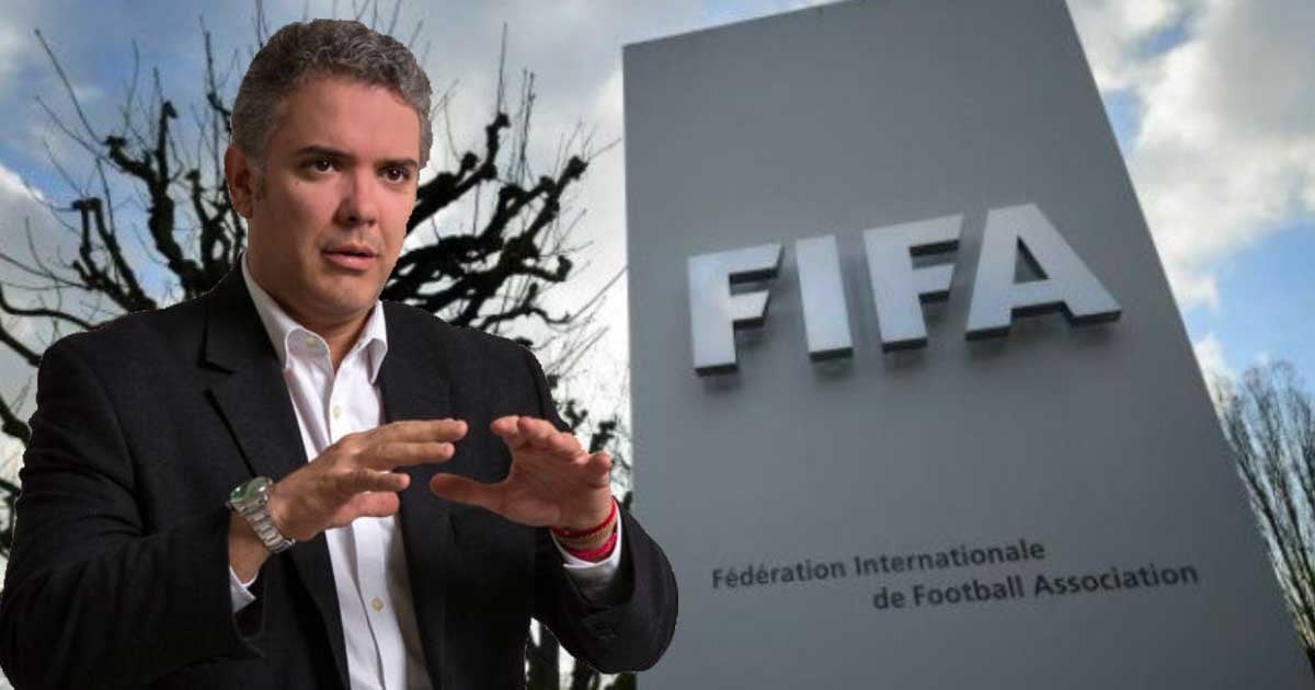 La recompensa que le dieron a Iván Duque por su pasión futbolera: tendrá asiento en la FIFA