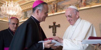  - La brutal persecución de Daniel Ortega a la Iglesia católica y el silencio del papa