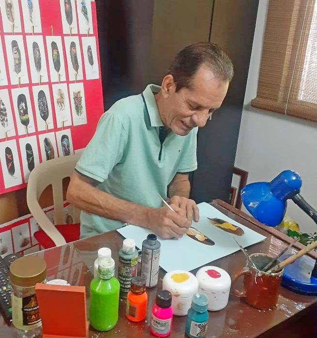  - Pintar el mundo sobre una pluma