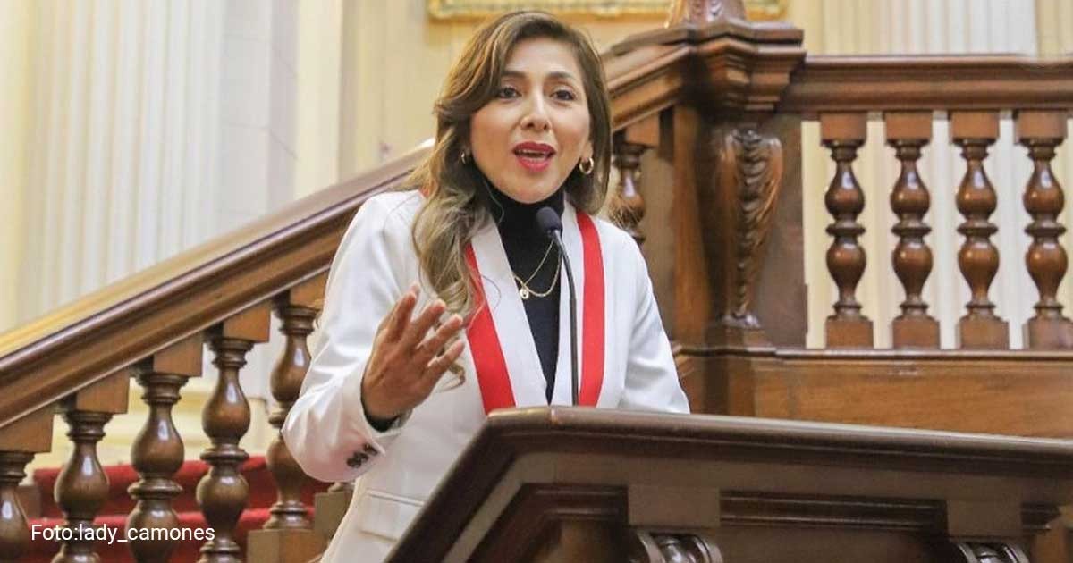 Presidenta del Congreso de Perú es destituida