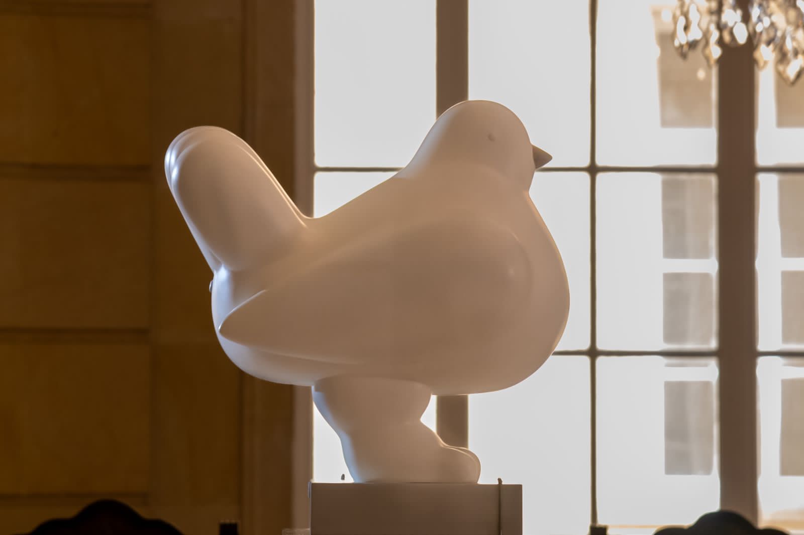  - Regresa la paloma de Botero a la Casa de Nariño, Duque la había sacado