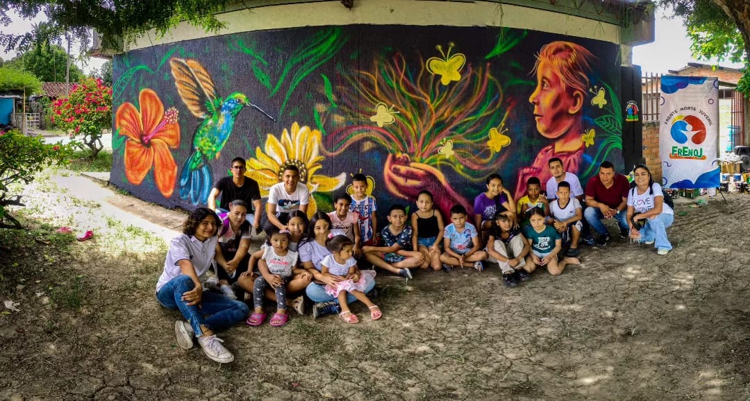  - Los jóvenes que convirtieron casas y muros golpeados por la violencia en un museo en Zarzal