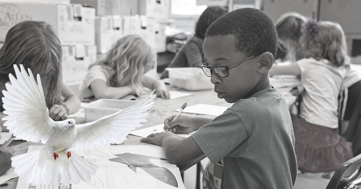 Para educar, primero dejar de matar niños y profesores