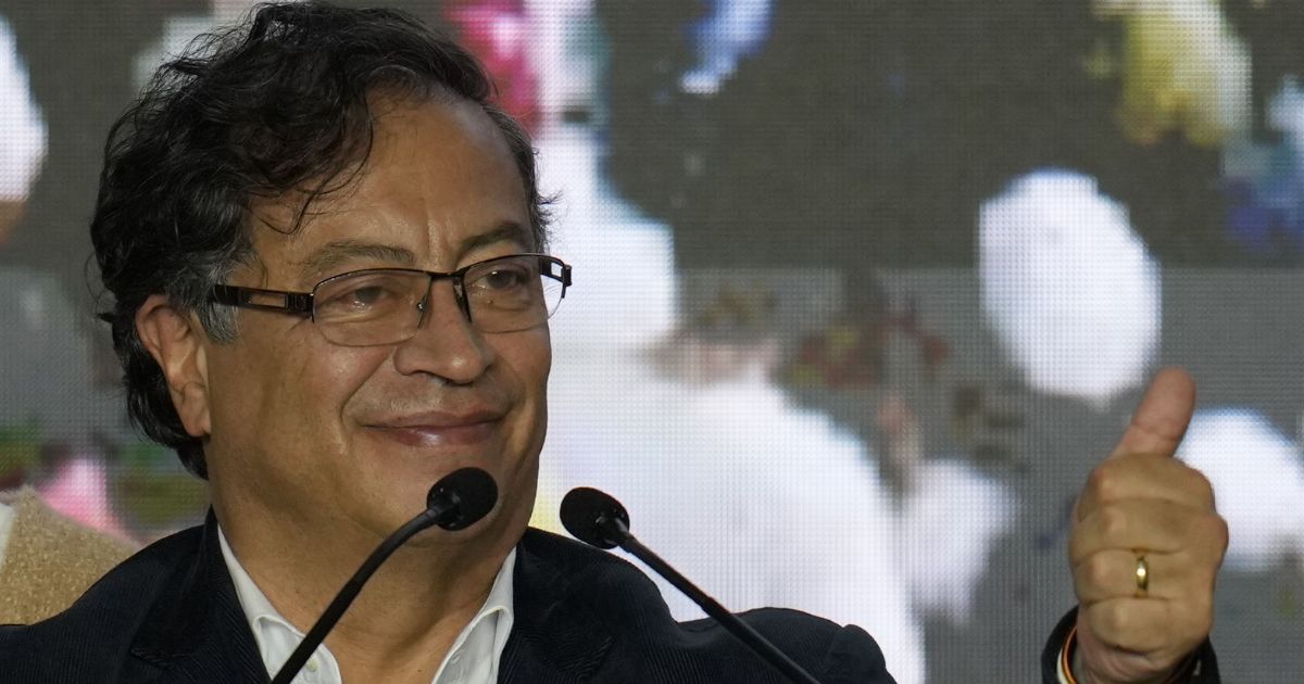 No fue uno, ni fueron dos, fueron seis los desplantes de Petro en dos meses de gobierno