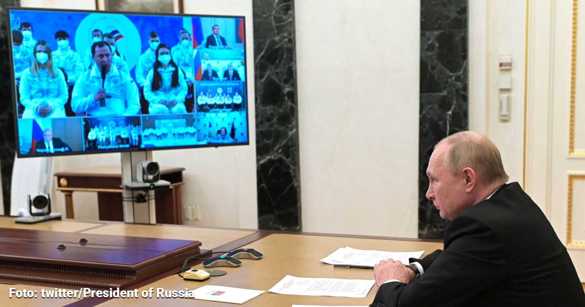 Putin supervisa ejercicios de fuerzas de disuasión nuclear
