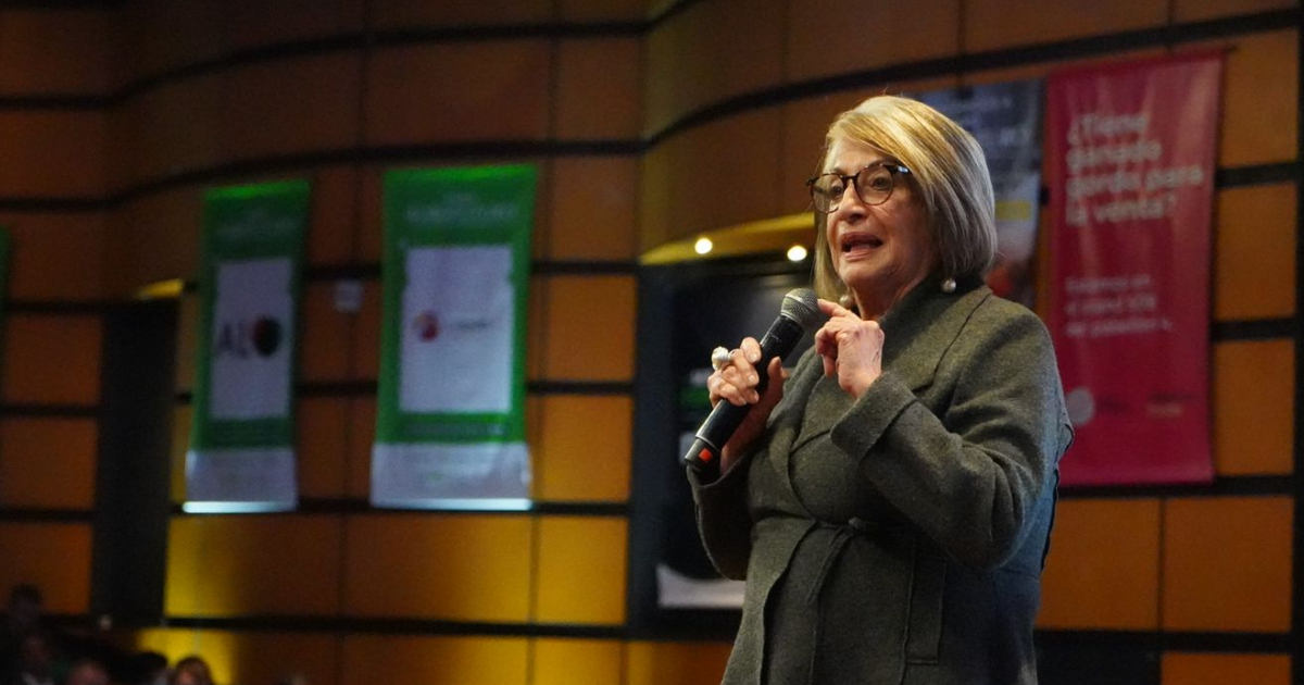 El Pacto Histórico debería agradecerle a la ministra Cecilia López en vez de atacarla