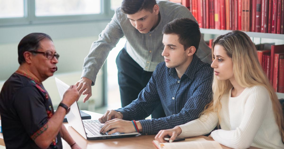 ¿Cuándo se revisará la corrupción que inunda a las universidades del país?