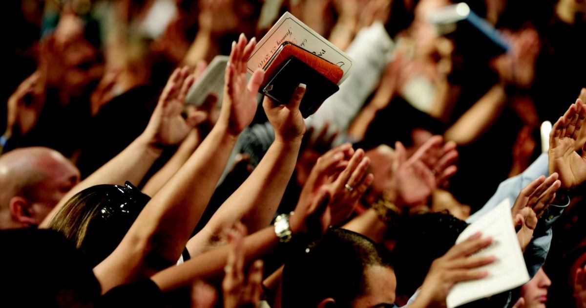 El rifirrafe por el impuesto a las iglesias y la pérdida de identidad