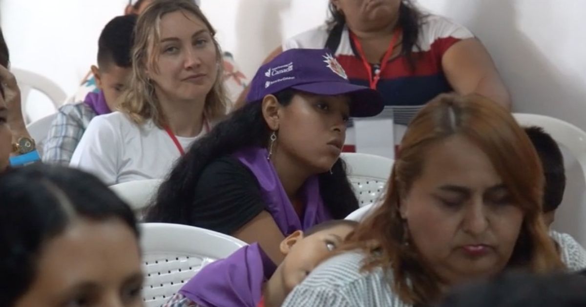 La ONG que se la juega por la educación de los niños en la frontera