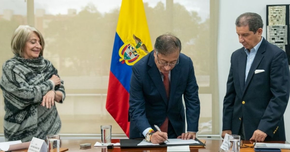 El papayazo de la derecha después de la montada de Lafaurie como negociador con el ELN