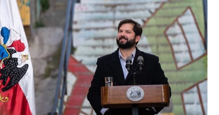  - Boric concreta su promesa de abolir el sistema de pensiones de Pinochet