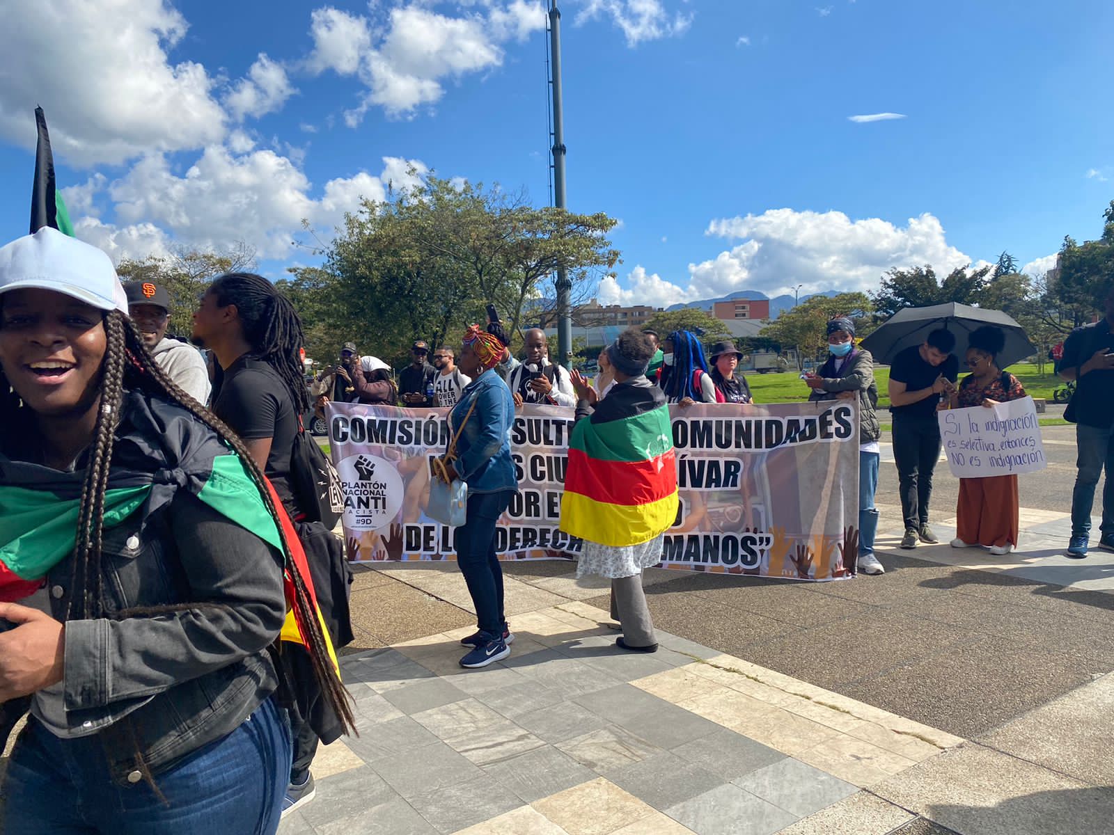  - ¿Por qué por los niños negros sí?