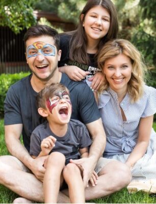  - Olena, la fuerza de Zelenski para liderar la asombrosa resistencia ucraniana