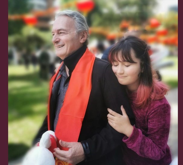  - Sergio Cabrera nada que arranca a asumir la Embajada en China