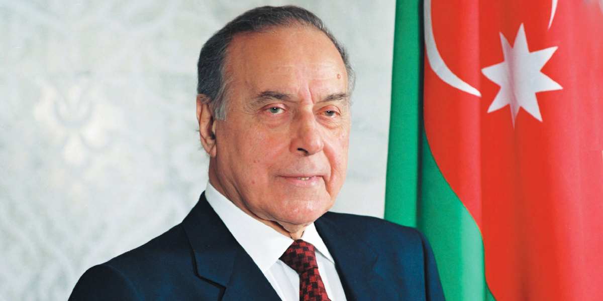 Heydar Aliyev, el gigante azerbaiyano