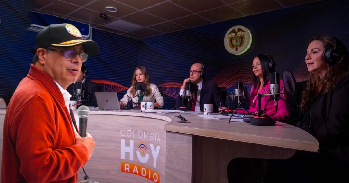 Petro no se aguantó la tentación de tener noticiero propio