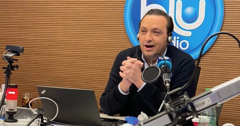  - Le da sopa y seco a Alvira: la irresistible sencillez de Jorge Alfredo Vargas